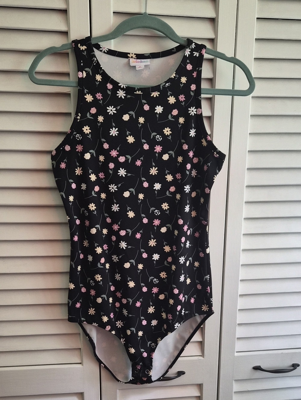 LuLaRoe Black Floral Bodysuit with Pink and Cream Flowers